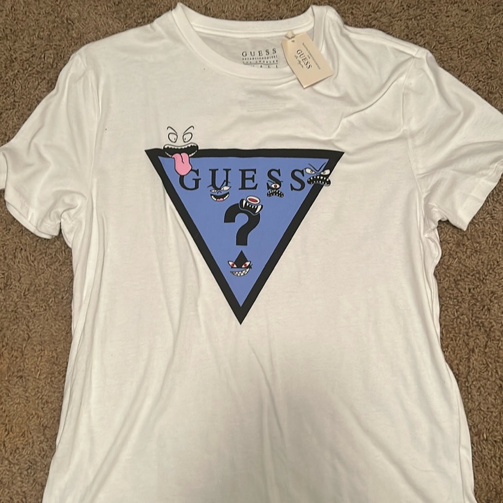 Guess t-shirt